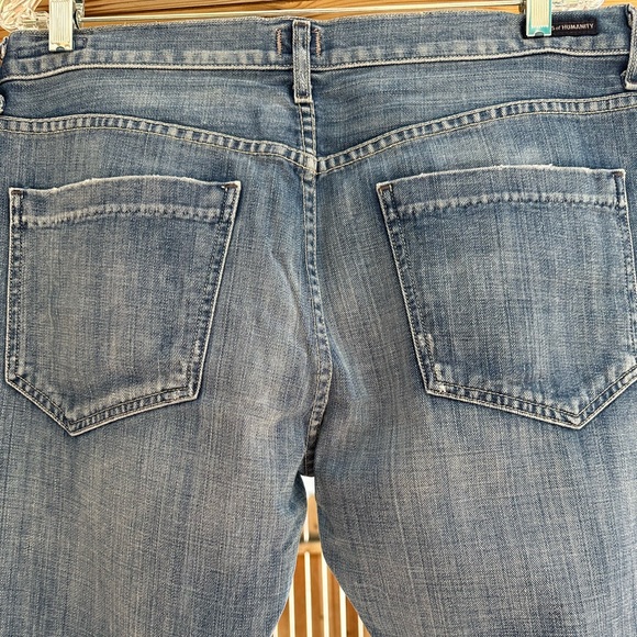 Citizens of Humanity COH Daisy Crop Boyfriend Jean Light Blue size 30 - Picture 8 of 16